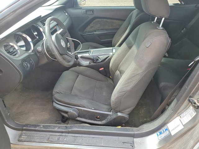 Ford Mustang 4.0L 6 REAR WHEEL DRIVE - автомобили, коли, обяви за нови и употребявани 6