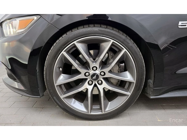 Ford Mustang 5.0* GT-500 PACK* CARBON* ОБДУХВАНЕ* NAVI* ПОДГРЕВ - автомобили, коли, обяви за нови и употребявани 4