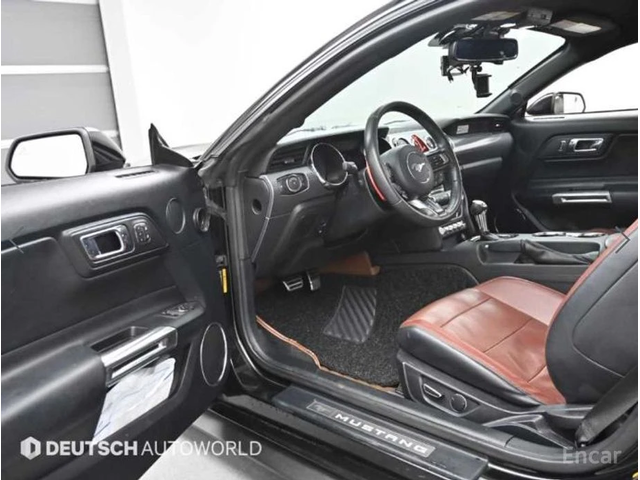 Ford Mustang 2.3 Eco Boost* GT Pack* КОЖА* ОБУДХВАНЕ* NAVI* - автомобили, коли, обяви за нови и употребявани 5