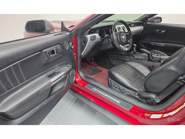 Ford Mustang 5.0 V8 GT* КОЖА* NAVI* ОБДУХВАНЕ* ПОДГРЕВ* MEMORY* - автомобили, коли, обяви за нови и употребявани 4