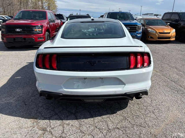 Ford Mustang * EcoBoost * CARFAX * ОБДУХВАНЕ * НАВИГАЦИЯ * - автомобили, коли, обяви за нови и употребявани 3