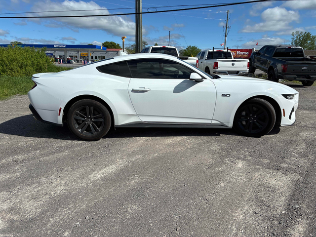 Ford Mustang 5.0L 8cyl RWD - автомобили, коли, обяви за нови и употребявани 2