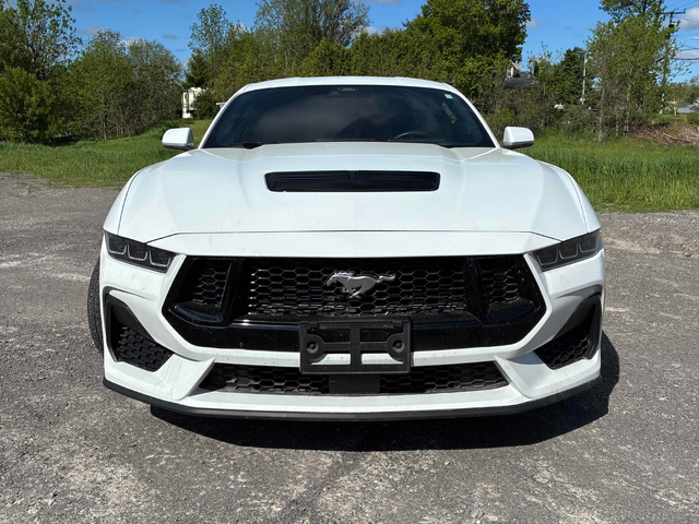 Ford Mustang 5.0L 8cyl RWD - автомобили, коли, обяви за нови и употребявани 5