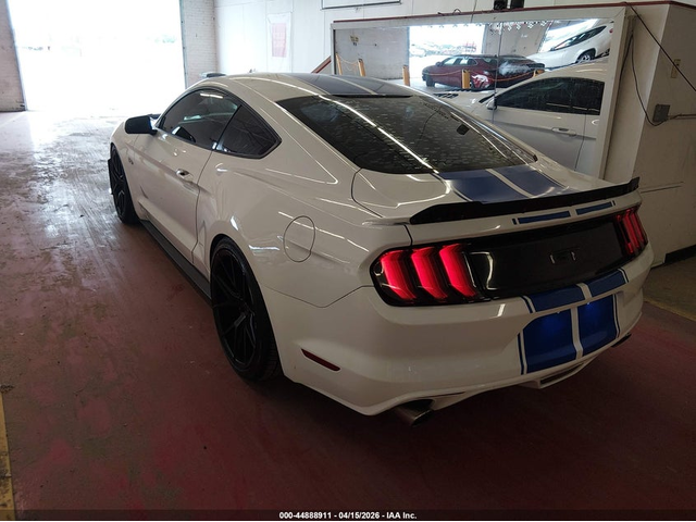 Ford Mustang 5.0L V-8 DOHC, VVT, 435HP Rear Wheel Drive - автомобили, коли, обяви за нови и употребявани 2