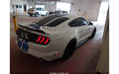 ford-mustang-5-0l-v-8-dohc-vvt-435hp-rear-wheel-drive - 3