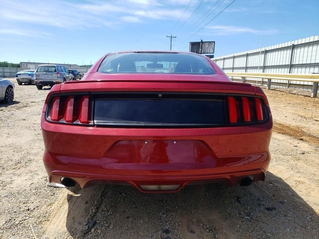 Ford Mustang 2dr Fastback EcoBoost - автомобили, коли, обяви за нови и употребявани 5