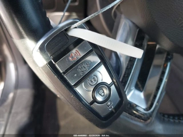 Ford Mustang EcoBoost Premium Convertible - автомобили, коли, обяви за нови и употребявани 13