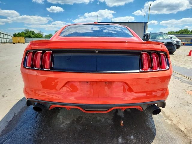 Ford Mustang GT - автомобили, коли, обяви за нови и употребявани 3