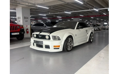 ford-mustang - 0