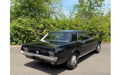 ford-mustang - 3
