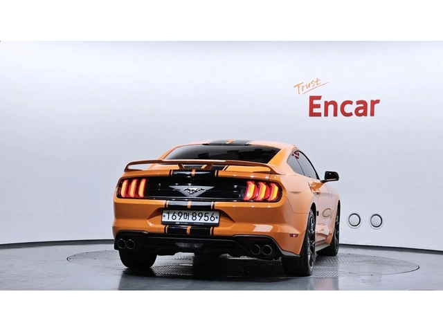 Ford Mustang ОБДУХВАНЕ / DIGITAL / DISTRONIC / AMBIENT - автомобили, коли, обяви за нови и употребявани 3