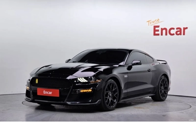 ford-mustang - 0
