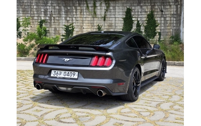 ford-mustang - 3