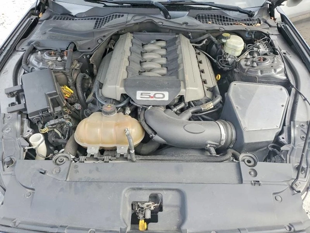Ford Mustang 5.0 GT - автомобили, коли, обяви за нови и употребявани 10