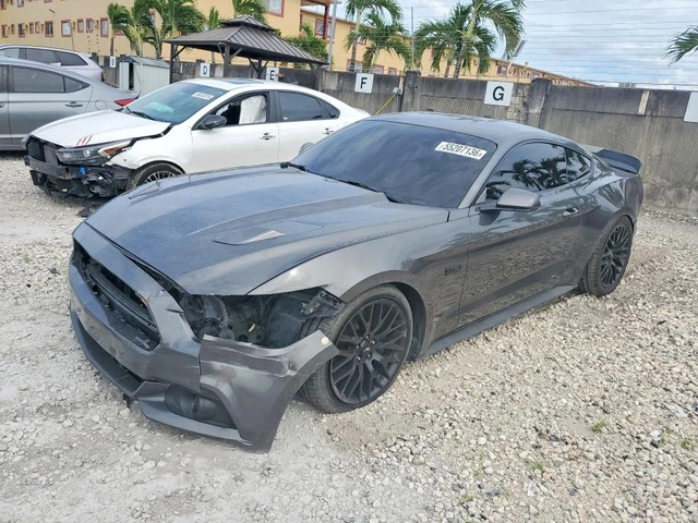 Ford Mustang 5.0 GT - автомобили, коли, обяви за нови и употребявани 1