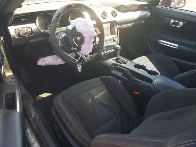Ford Mustang GT| КАМЕРА| TOUCHSCREEN| - автомобили, коли, обяви за нови и употребявани 7