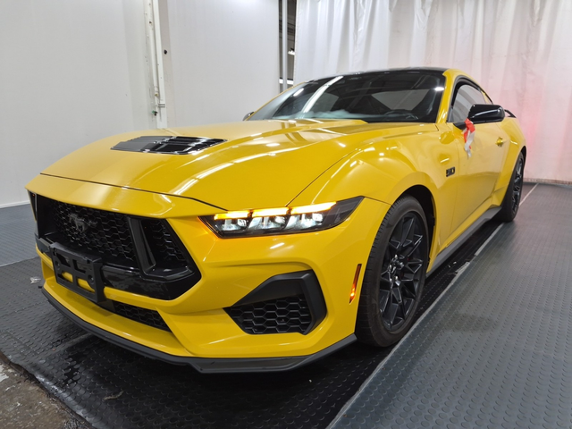 Ford Mustang 5L 8cyl Rear Wheel Drive - автомобили, коли, обяви за нови и употребявани 0