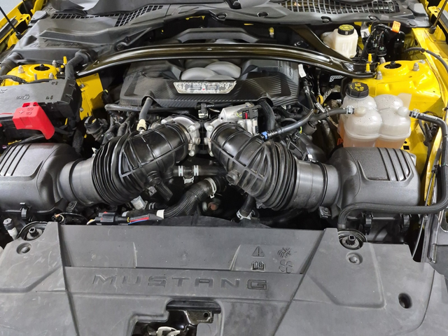 Ford Mustang 5L 8cyl Rear Wheel Drive - автомобили, коли, обяви за нови и употребявани 15