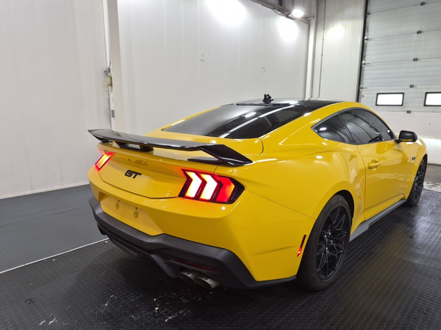 Ford Mustang 5L 8cyl Rear Wheel Drive - автомобили, коли, обяви за нови и употребявани 2