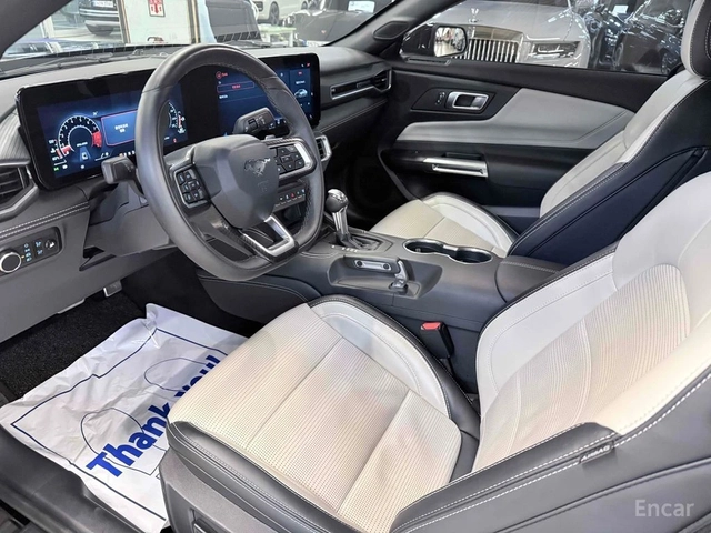 Ford Mustang 5.0 GT Premium* ПОДГРЕВ* ОБДУХВАНЕ* КАМЕРА* КОЖА* - автомобили, коли, обяви за нови и употребявани 6