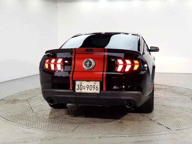 Ford Mustang Coupe* КОЖА* НАВИ* ПАНО - автомобили, коли, обяви за нови и употребявани 3