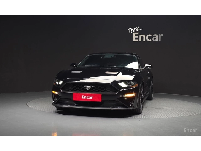 Ford Mustang 2.3 Eco Boost FACE* КОЖА* NAVI* ПОДГРЕВ* ОБДУХВАНЕ - автомобили, коли, обяви за нови и употребявани 1
