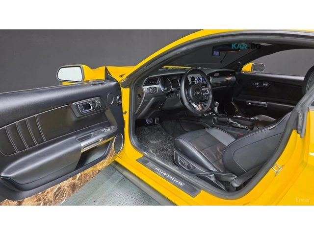 Ford Mustang 2.3 Eco Boost* ПОДГРЕВ* ОБДУХВАНЕ* NAVI* КОЖА - автомобили, коли, обяви за нови и употребявани 8