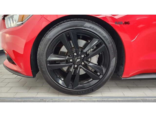 Ford Mustang 2.3* ПОДГРЕВ* ОБДУХВАНЕ* NAVI* КОЖА* - автомобили, коли, обяви за нови и употребявани 4