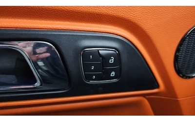 Ford Mustang GT 5.0 - автомобили, коли, обяви за нови и употребявани 11