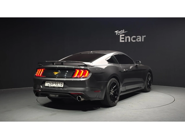 Ford Mustang Coupe 2.3 EcoBoost| Digital Cluster| Ventilated Se - автомобили, коли, обяви за нови и употребявани 1
