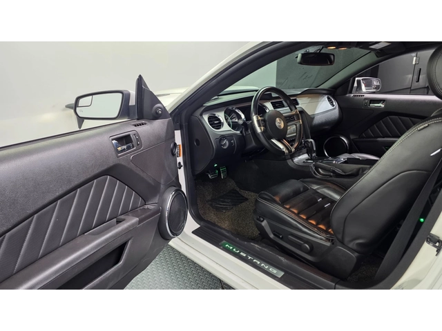 Ford Mustang Coupe 3.7 V6 | Exhaust Tuned - автомобили, коли, обяви за нови и употребявани 8