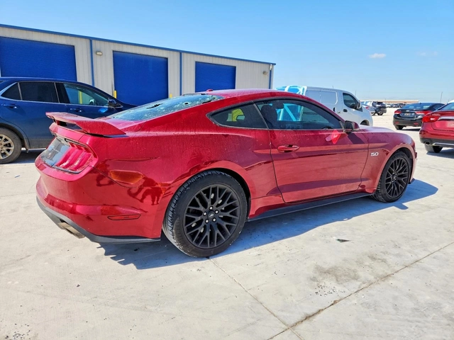 Ford Mustang GT - автомобили, коли, обяви за нови и употребявани 3
