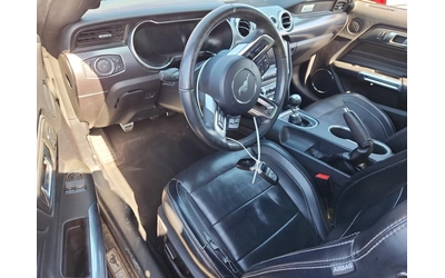Ford Mustang GT - автомобили, коли, обяви за нови и употребявани 7