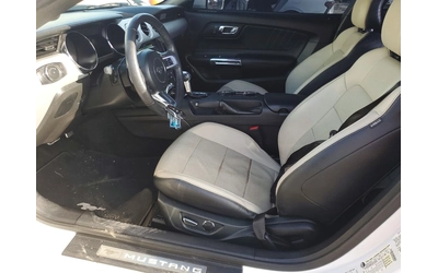 Ford Mustang 5.0 GT - автомобили, коли, обяви за нови и употребявани 6