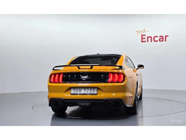 Ford Mustang DIGITALDISTRONIC/LANE ASSIST/ОБДУХВАНЕ / 2 Ключа - автомобили, коли, обяви за нови и употребявани 3