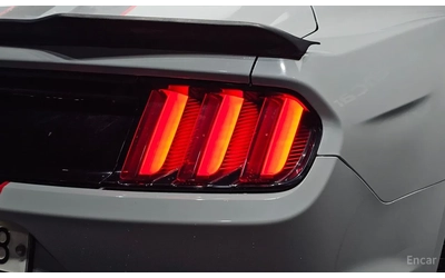 Ford Mustang 2.3 full extras* Цена до България - автомобили, коли, обяви за нови и употребявани 4