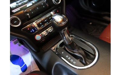 Ford Mustang 2.3 * ОБДУХ * КАМЕРА * ЧЕРВЕН САЛОН - автомобили, коли, обяви за нови и употребявани 11