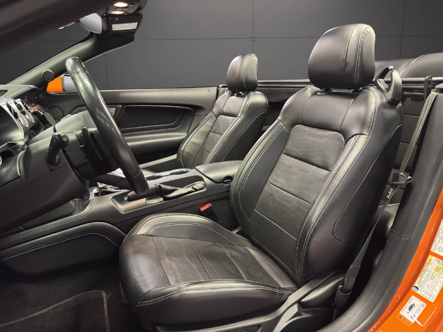 Ford Mustang GT convertible - автомобили, коли, обяви за нови и употребявани 8