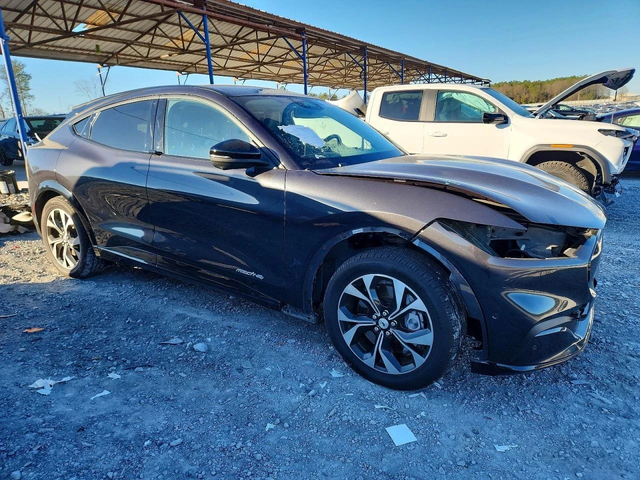 Ford Mustang Mach-E PREMIUM - автомобили, коли, обяви за нови и употребявани 3