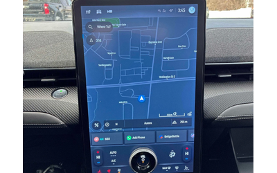 Ford Mustang Mach-E - автомобили, коли, обяви за нови и употребявани 9