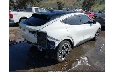 Ford Mustang Mach-E GT* ПОДГРЕВ* 360* СЛ.ЛЕНТИ* KEYLESS - автомобили, коли, обяви за нови и употребявани 7