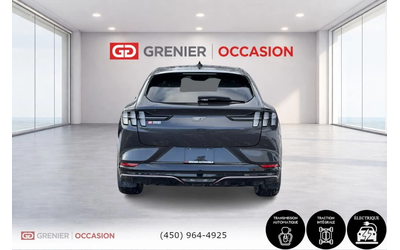 ford-mustang-mach-e - 3