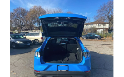 ford-mustang-mach-e - 5