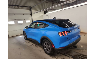 ford-mustang-mach-e - 3