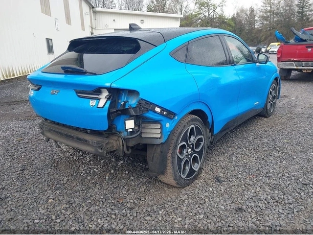 Ford Mustang Mach-E GT - автомобили, коли, обяви за нови и употребявани 5