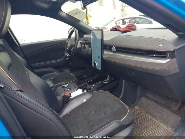 Ford Mustang Mach-E GT - автомобили, коли, обяви за нови и употребявани 6