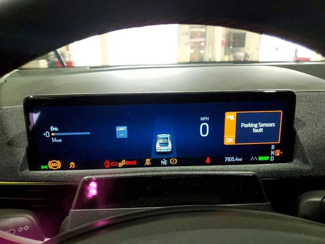 Ford Mustang Mach-E PREMIUM EXTENDED RANGE AWD - автомобили, коли, обяви за нови и употребявани 8