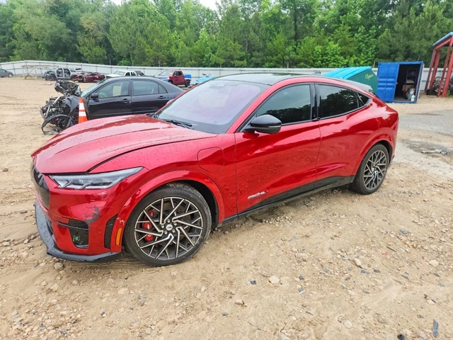Ford Mustang Mach-E GT Performance Edition AWD - автомобили, коли, обяви за нови и употребявани 0