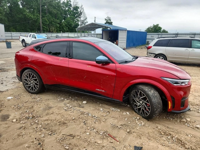 Ford Mustang Mach-E GT Performance Edition AWD - автомобили, коли, обяви за нови и употребявани 3