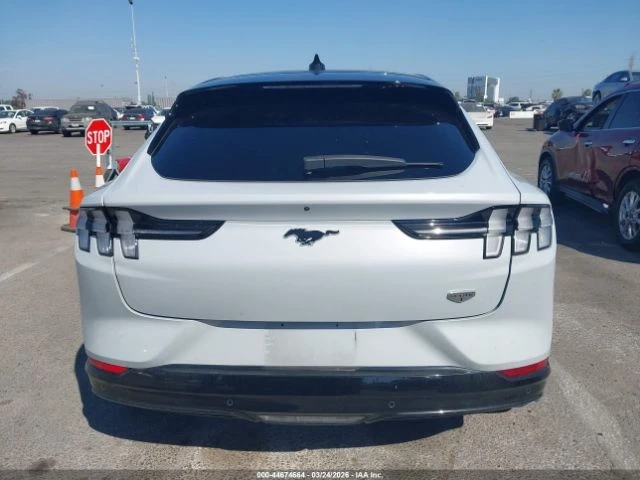 Ford Mustang Mach-E California Route 1 Extended Range AWD - автомобили, коли, обяви за нови и употребявани 13